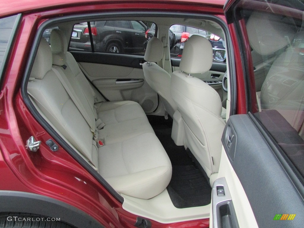 2015 XV Crosstrek 2.0i Premium - Venetian Red Pearl / Ivory photo #19