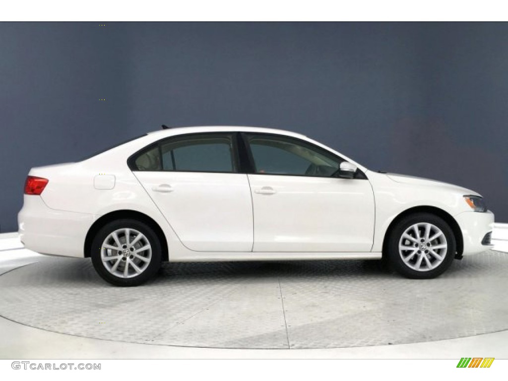2012 Jetta SE Sedan - Candy White / Cornsilk Beige photo #30
