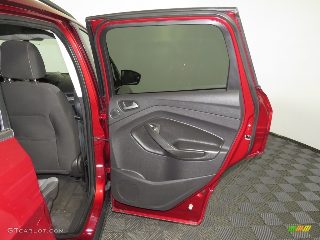 2014 Escape SE 1.6L EcoBoost 4WD - Ruby Red / Charcoal Black photo #28