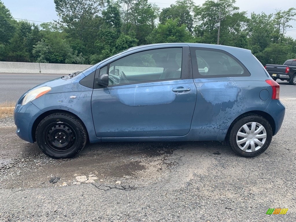 2007 Yaris 3 Door Liftback - Bayou Blue Metallic / Dark Charcoal photo #6