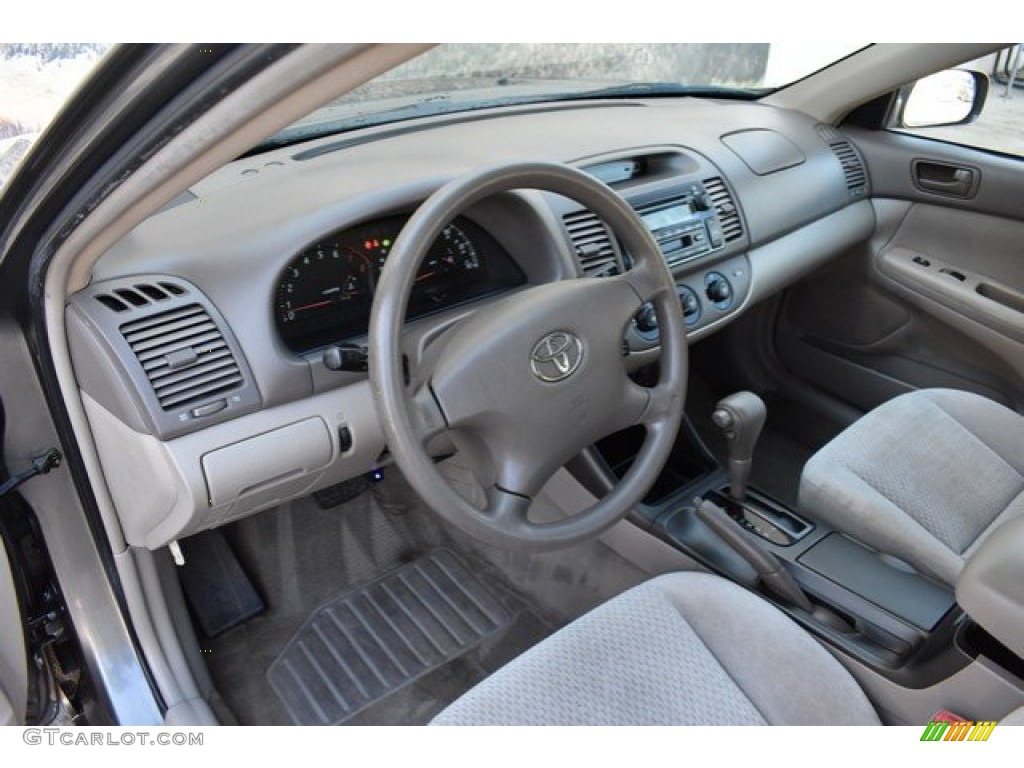 2004 Camry LE V6 - Phantom Gray Pearl / Taupe photo #10