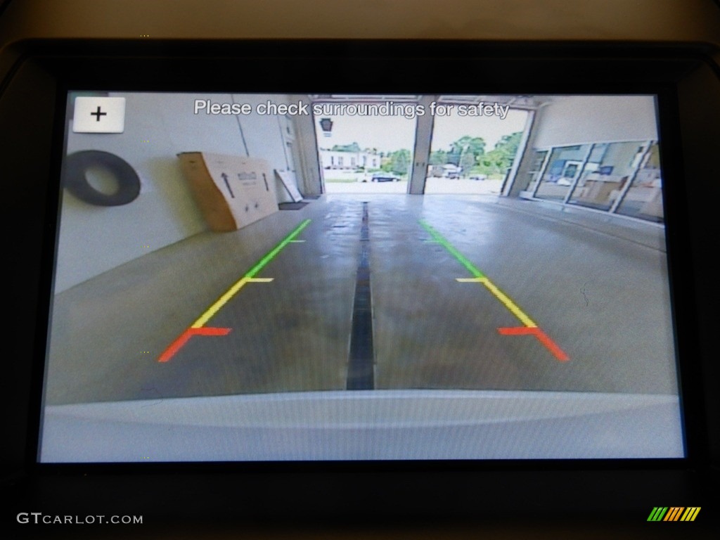 2018 Taurus Limited - White Platinum / Dune photo #23