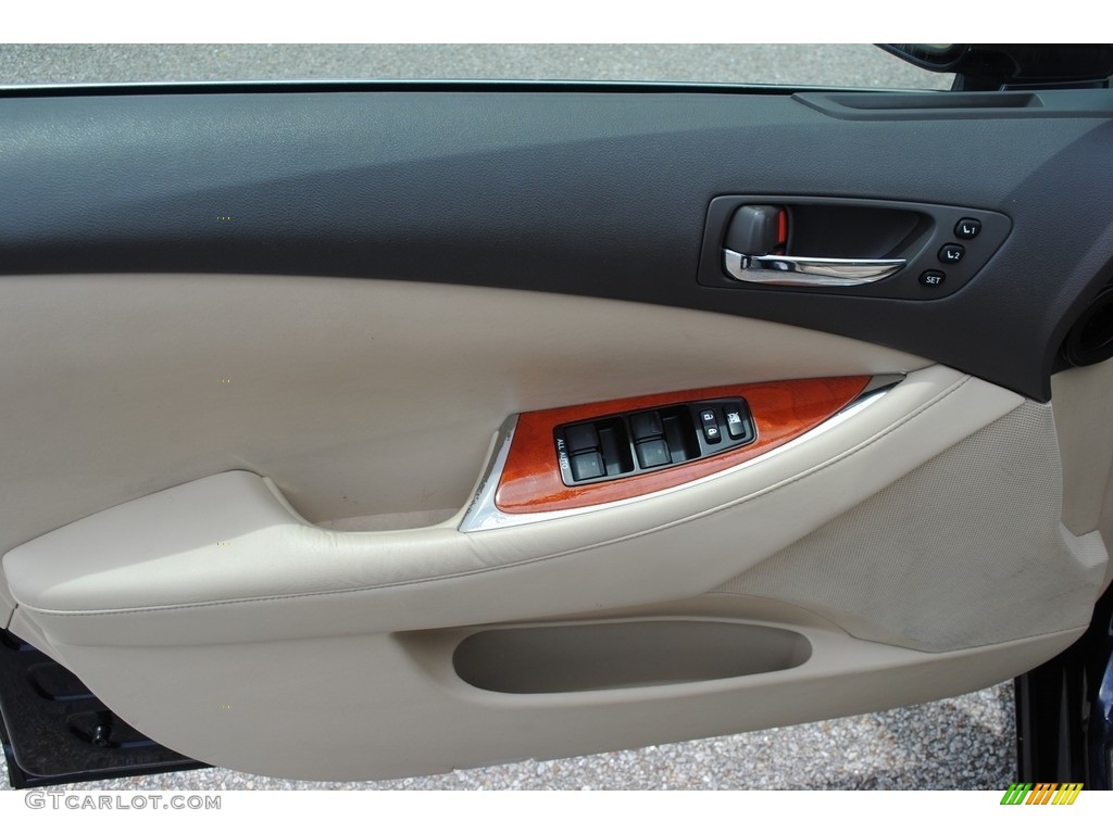 2010 ES 350 - Black Sapphire Pearl / Parchment photo #10