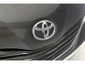 2017 Predawn Gray Mica Toyota Sienna LE  photo #28