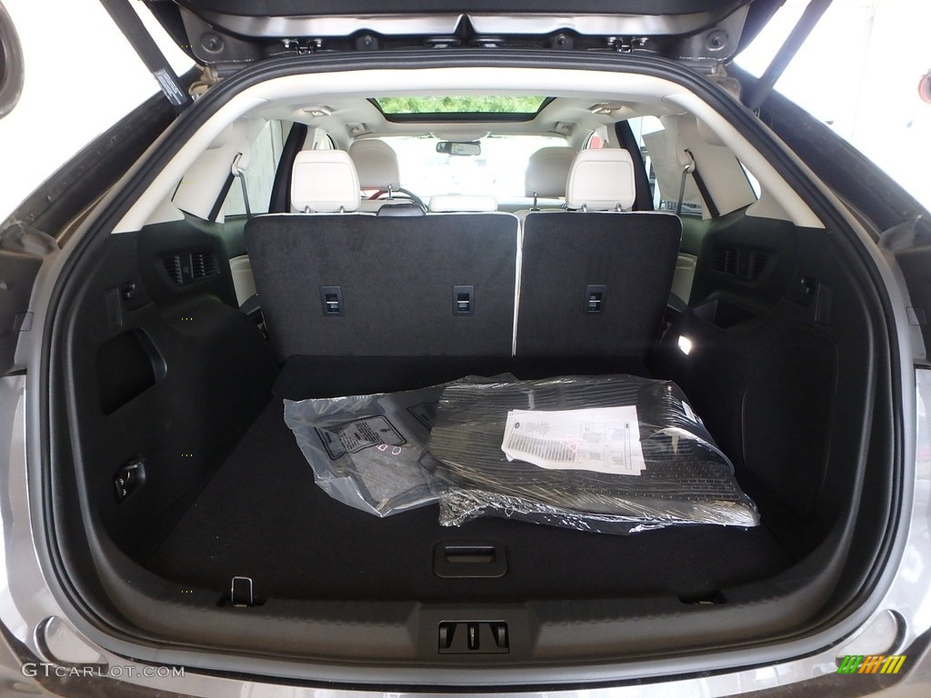 2019 Edge Titanium AWD - Magnetic / Ceramic photo #3