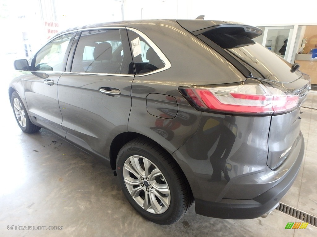 2019 Edge Titanium AWD - Magnetic / Ceramic photo #4