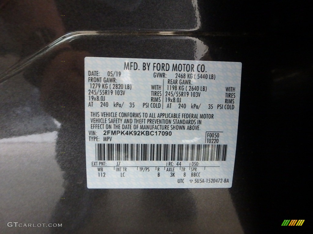 2019 Edge Titanium AWD - Magnetic / Ceramic photo #11