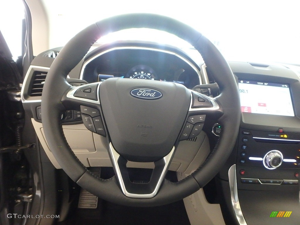 2019 Edge Titanium AWD - Magnetic / Ceramic photo #14