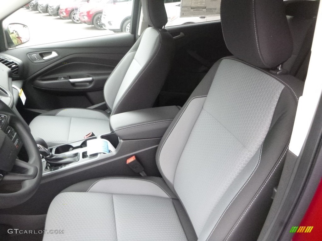 Chromite Gray/Charcoal Black Interior 2019 Ford Escape SE 4WD Photo #133769019
