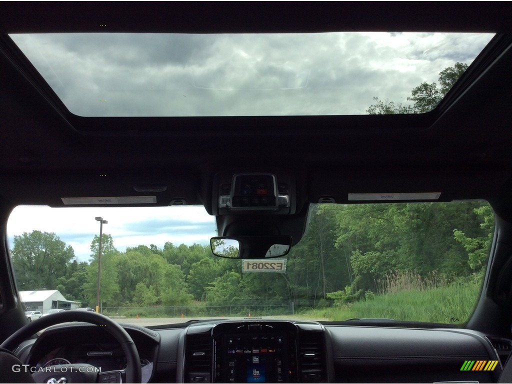 2019 Ram 2500 Power Wagon Crew Cab 4x4 Sunroof Photos