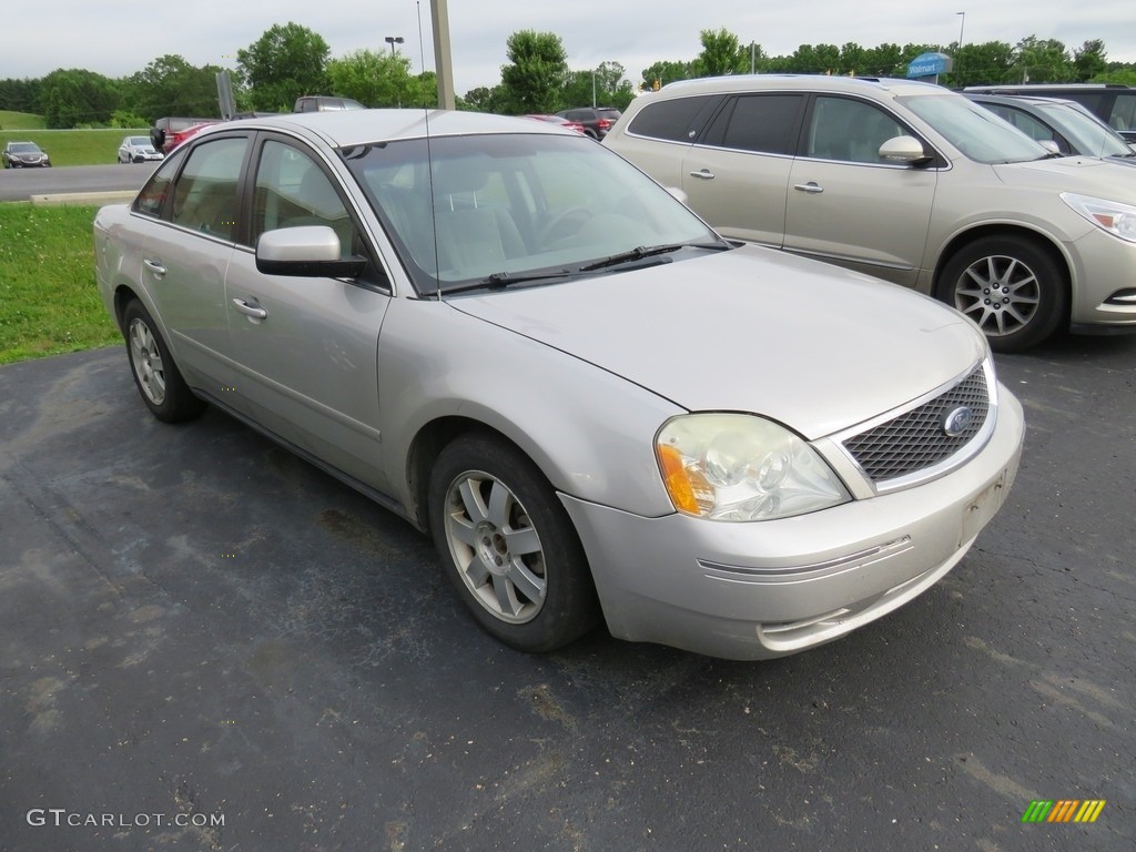 2006 Five Hundred SE - Silver Birch Metallic / Shale Grey photo #4