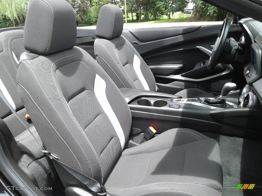 2018 Chevrolet Camaro LT Convertible Front Seat Photos