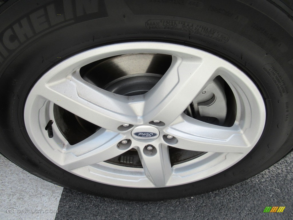 2018 Explorer XLT - Oxford White / Medium Stone photo #7