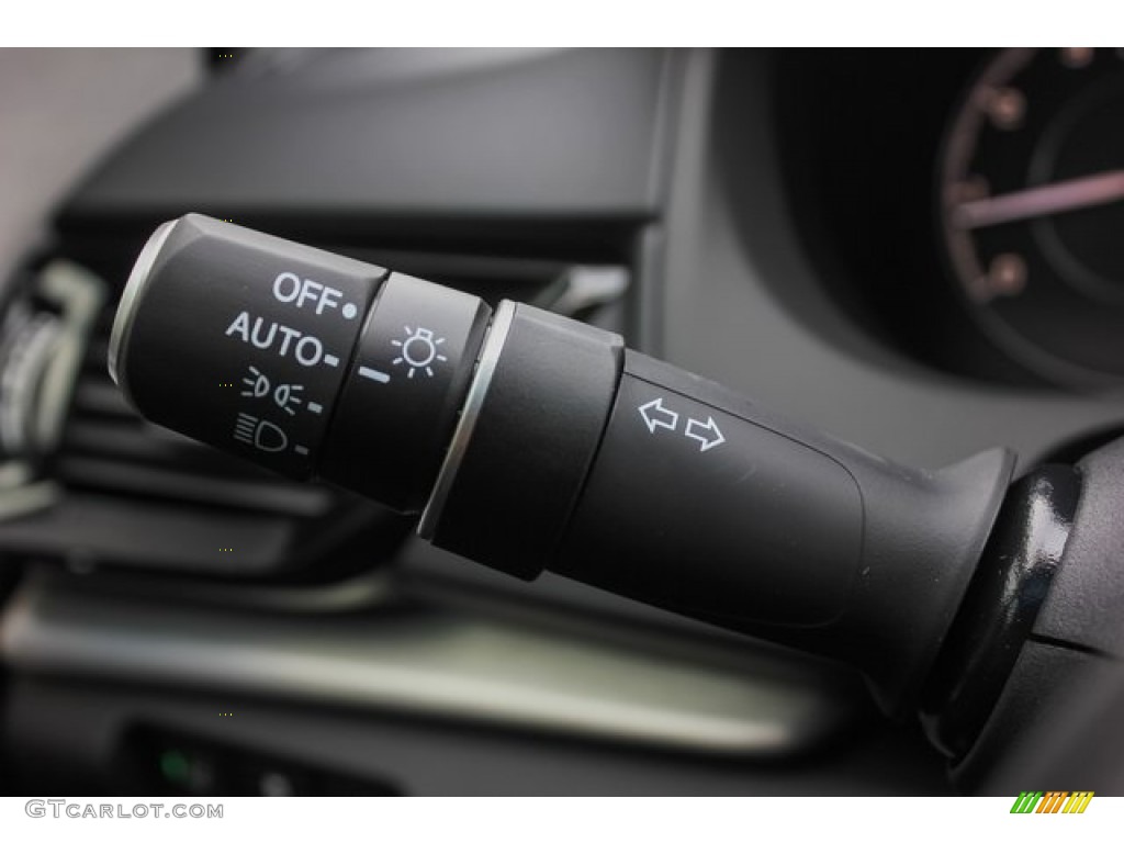 2020 Acura RDX AWD Controls Photo #133775790