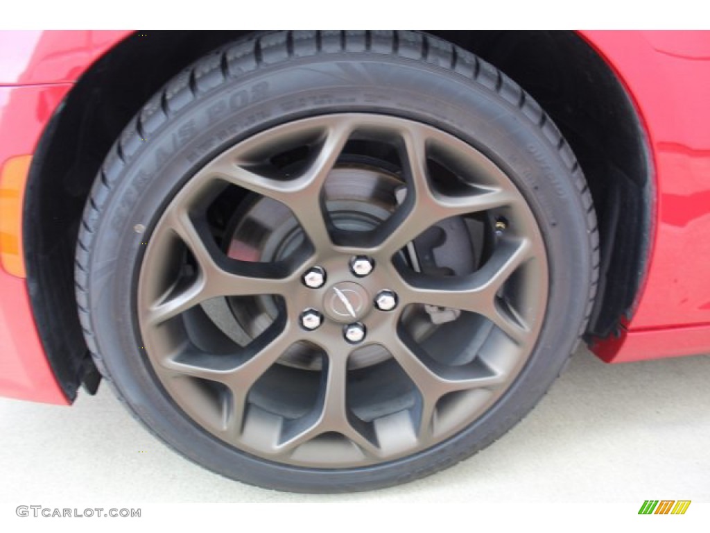 2017 300 S - Redline Red Tri-Coat / Black photo #5