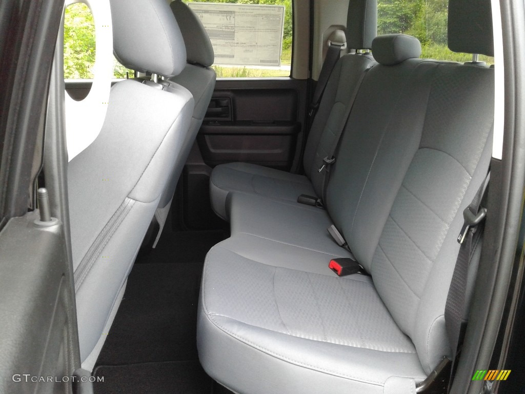 2019 1500 Classic Tradesman Quad Cab 4x4 - Diamond Black Crystal Pearl / Black/Diesel Gray photo #11