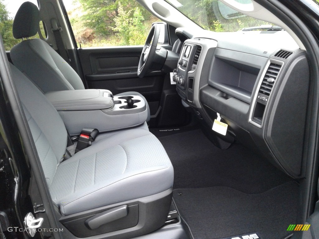 2019 1500 Classic Tradesman Quad Cab 4x4 - Diamond Black Crystal Pearl / Black/Diesel Gray photo #14