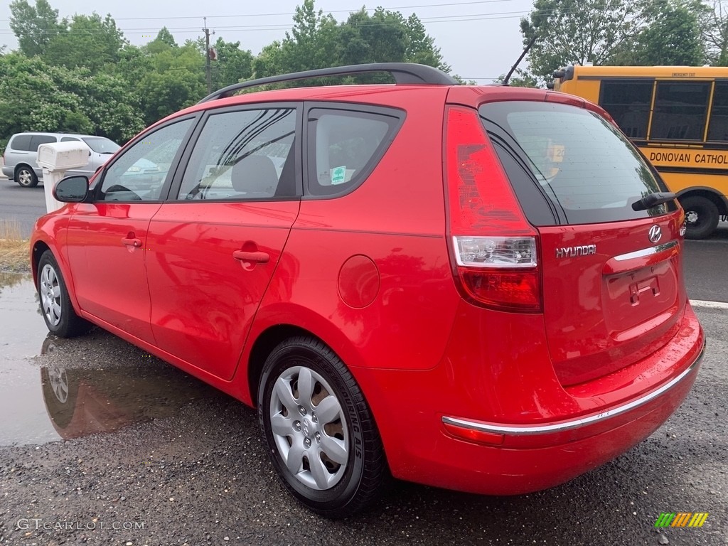 2010 Elantra Touring GLS - Chilipepper Red / Black photo #5