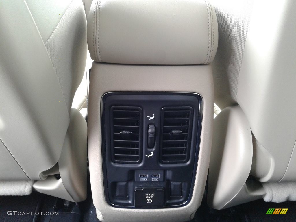 2019 Grand Cherokee Limited - Bright White / Light Frost Beige/Black photo #14