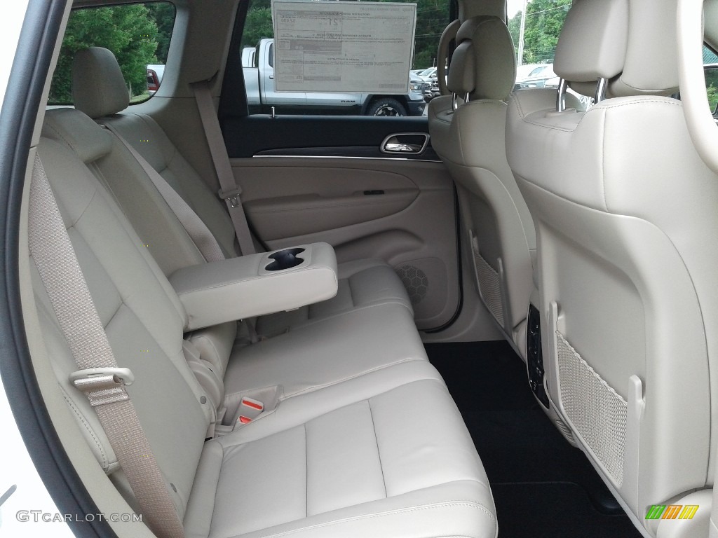 2019 Grand Cherokee Limited - Bright White / Light Frost Beige/Black photo #15