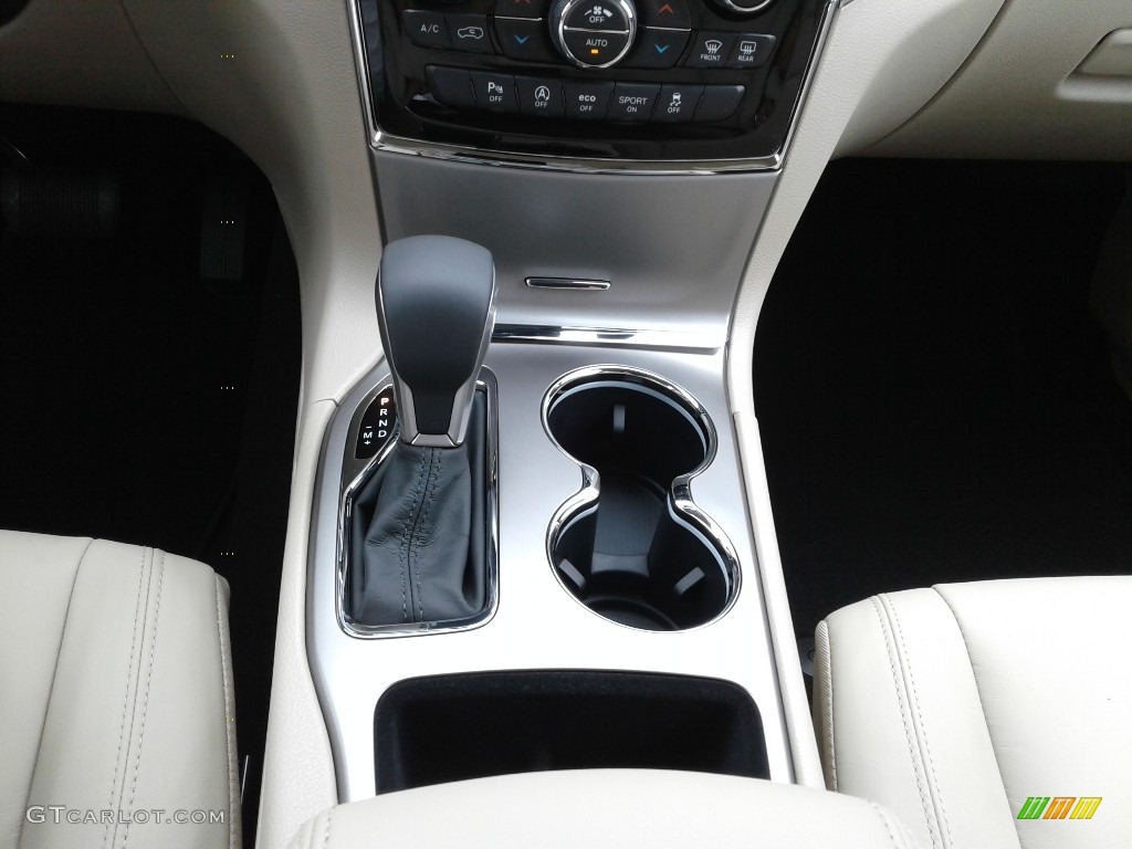 2019 Grand Cherokee Limited - Bright White / Light Frost Beige/Black photo #29