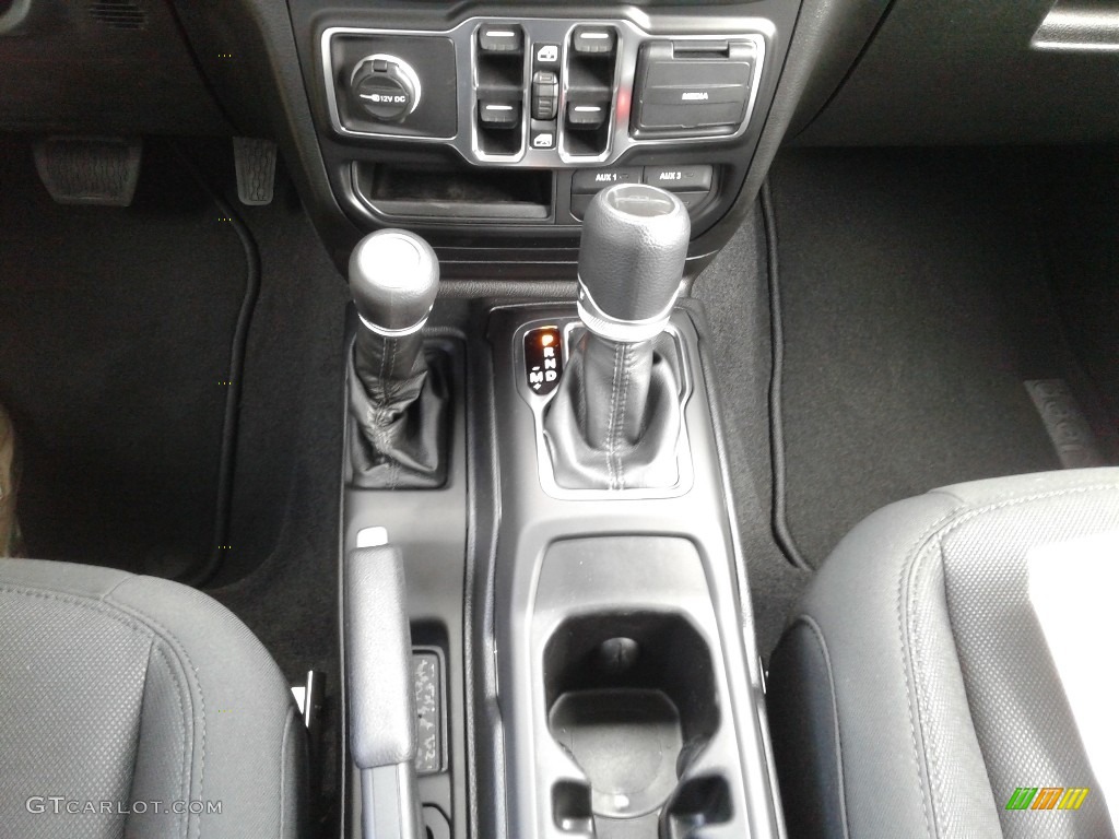 2020 Jeep Gladiator Sport 4x4 8 Speed Automatic Transmission Photo #133778688