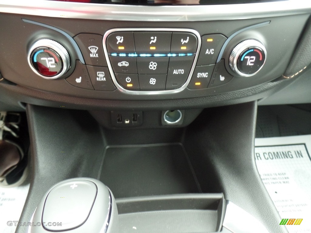 2019 Traverse LT AWD - Graphite Metallic / Jet Black photo #32