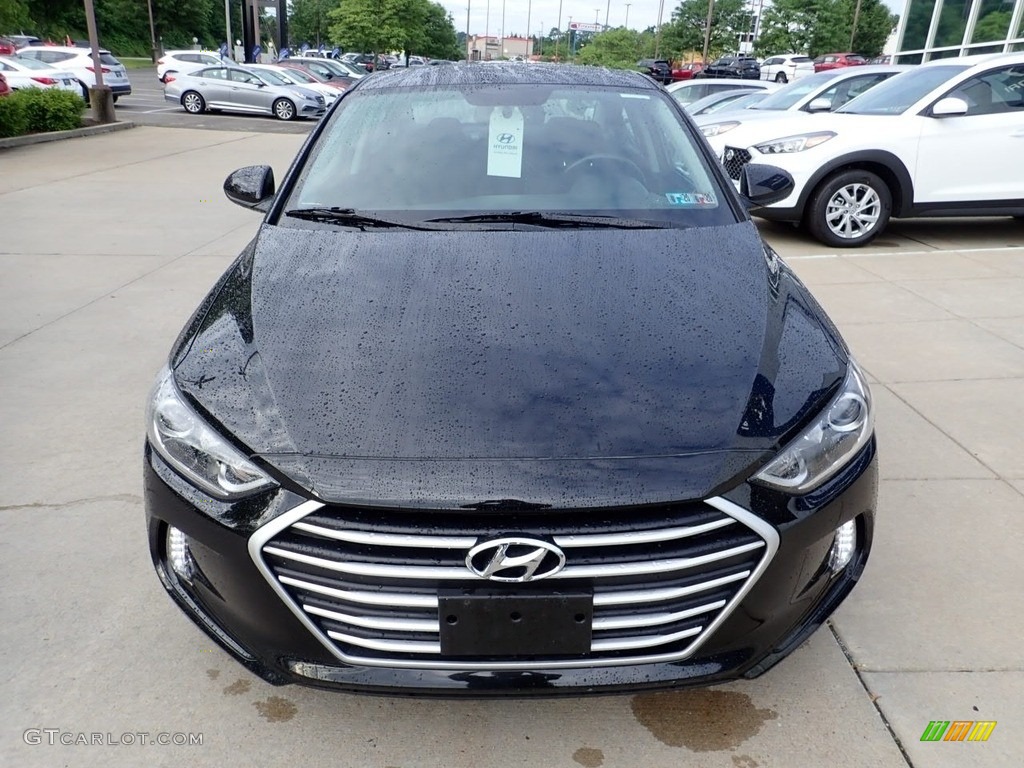 2017 Elantra Value Edition - Black / Black photo #8