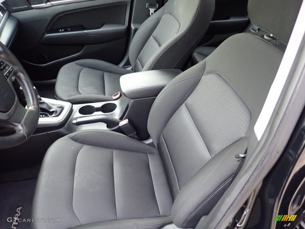 2017 Elantra Value Edition - Black / Black photo #15