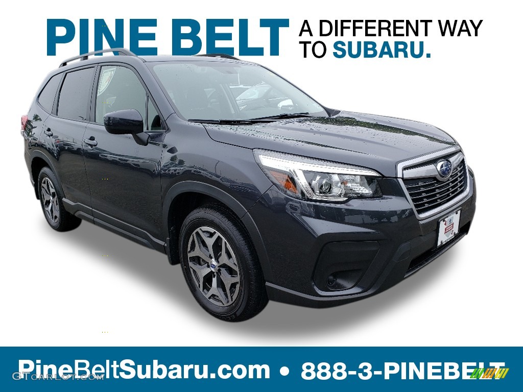 2019 Forester 2.5i Premium - Dark Gray Metallic / Black photo #1