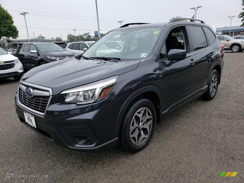 2019 Forester 2.5i Premium - Dark Gray Metallic / Black photo #3