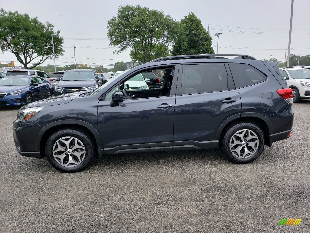 2019 Forester 2.5i Premium - Dark Gray Metallic / Black photo #4