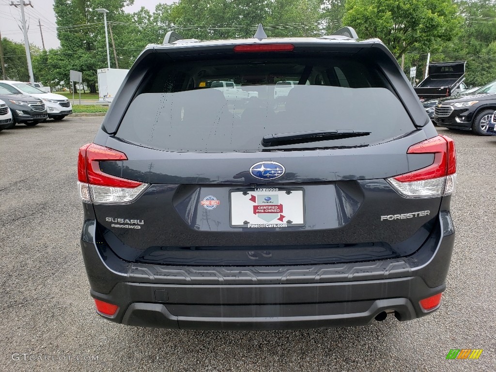 2019 Forester 2.5i Premium - Dark Gray Metallic / Black photo #6