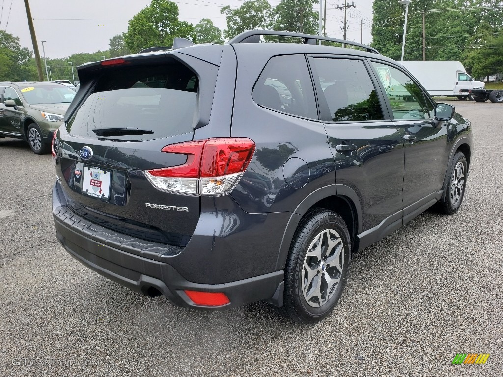 2019 Forester 2.5i Premium - Dark Gray Metallic / Black photo #7