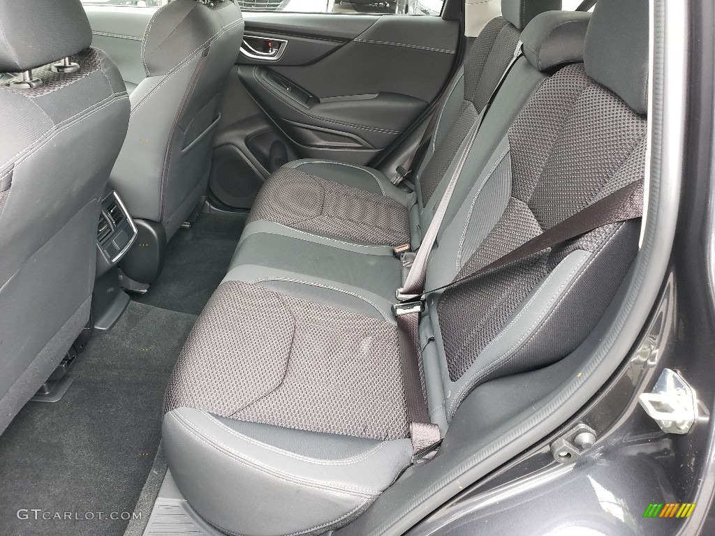 2019 Forester 2.5i Premium - Dark Gray Metallic / Black photo #22
