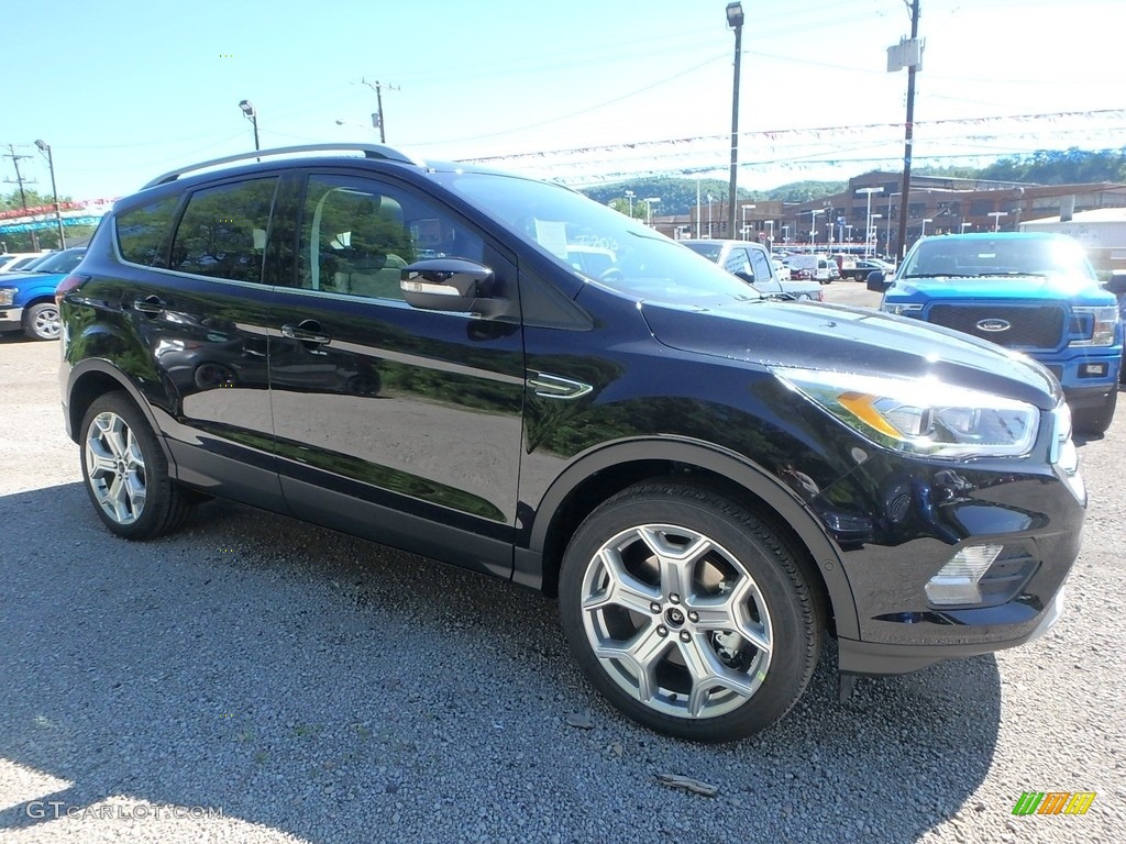 2019 Escape Titanium 4WD - Agate Black / Chromite Gray/Charcoal Black photo #9