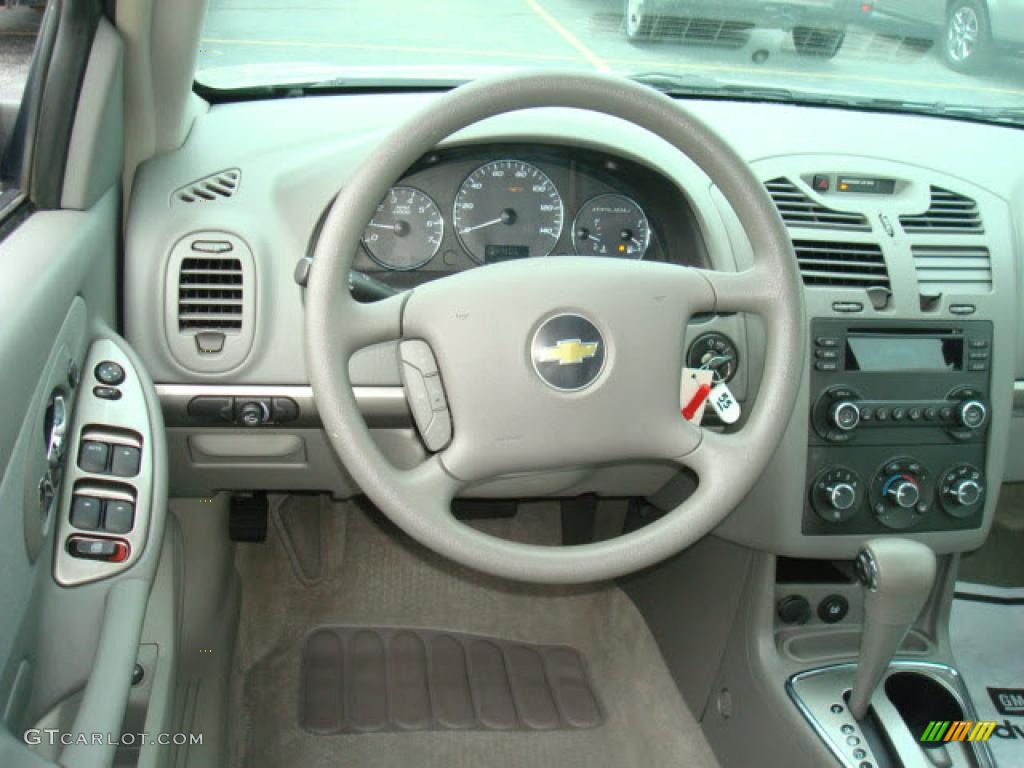 2008 Malibu Classic LS Sedan - Silverstone Metallic / Titanium Gray photo #10