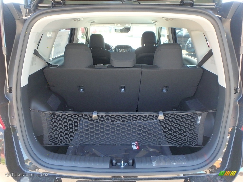 2020 Kia Soul S Trunk Photos