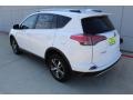 Super White - RAV4 XLE Photo No. 6