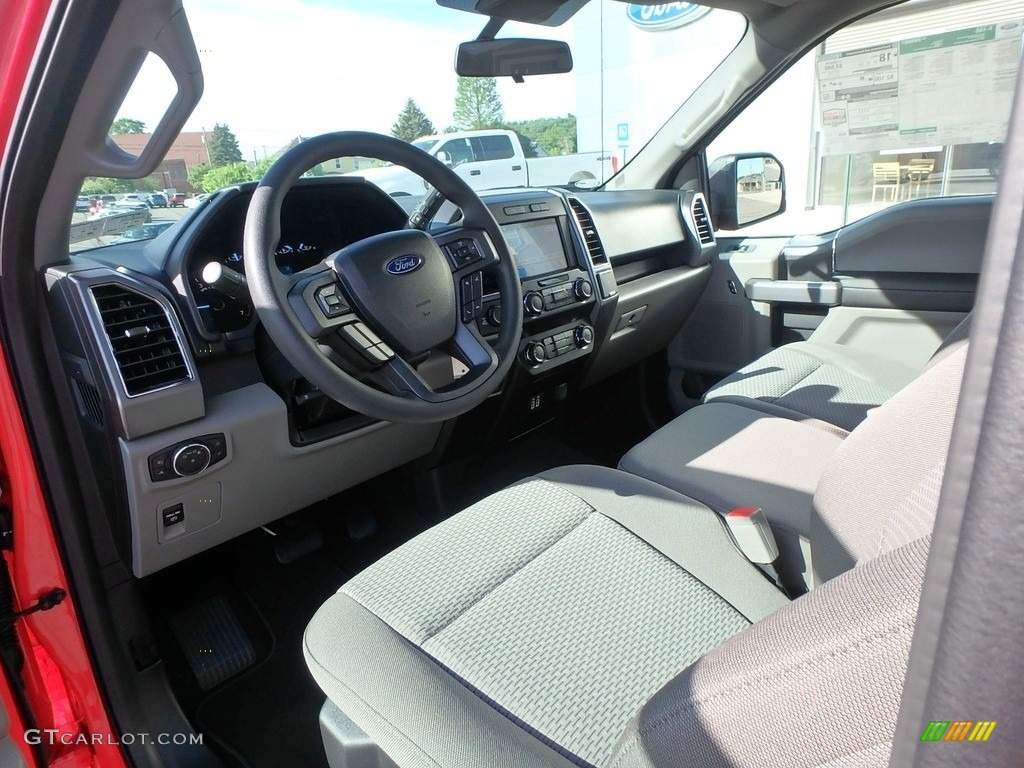 Earth Gray Interior 2019 Ford F150 XLT Regular Cab 4x4 Photo #133811942