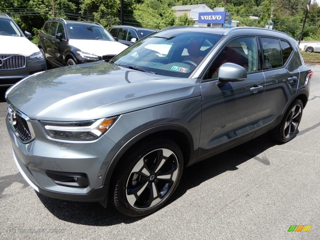 2019 XC40 T5 Momentum AWD - Osmium Grey Metallic / Oxide Red photo #8