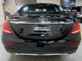 Black - E 300 Sedan Photo No. 5
