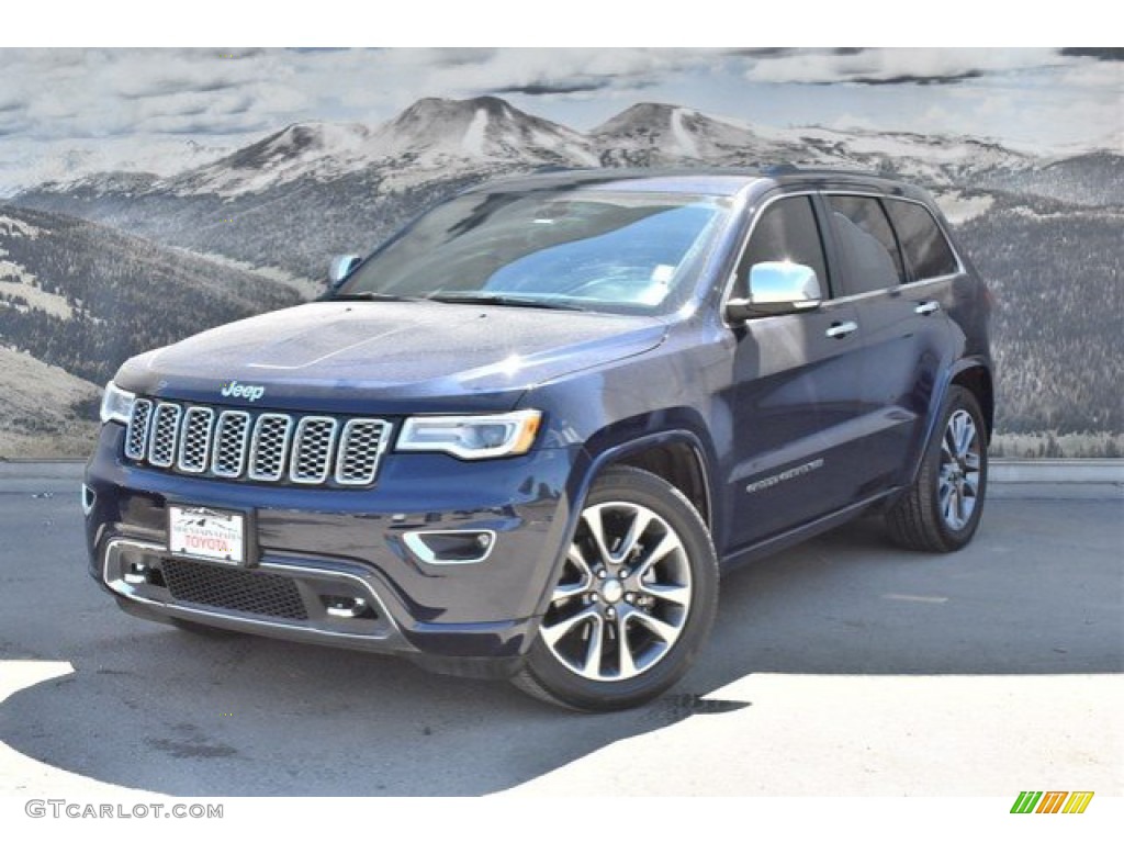 2018 Grand Cherokee Overland 4x4 - True Blue Pearl / Black photo #5