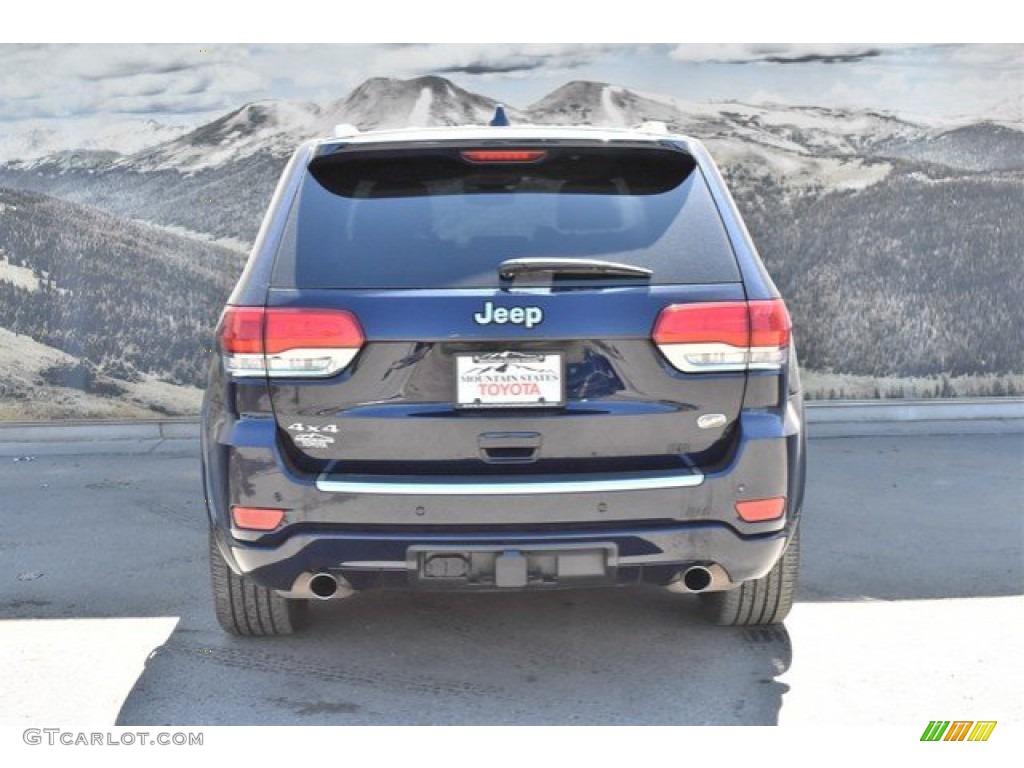 2018 Grand Cherokee Overland 4x4 - True Blue Pearl / Black photo #8