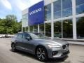 Osmium Grey Metallic 2019 Volvo V60 T6 AWD R-Design