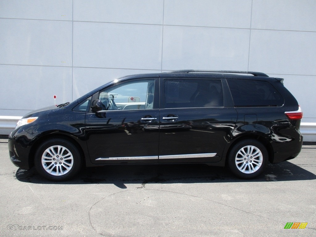 2017 Sienna XLE - Midnight Black Metallic / Dark Bisque photo #2