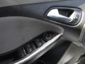 Magnetic - Focus SE Sedan Photo No. 32