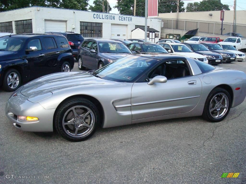2004 Corvette Coupe - Machine Silver Metallic / Black photo #9