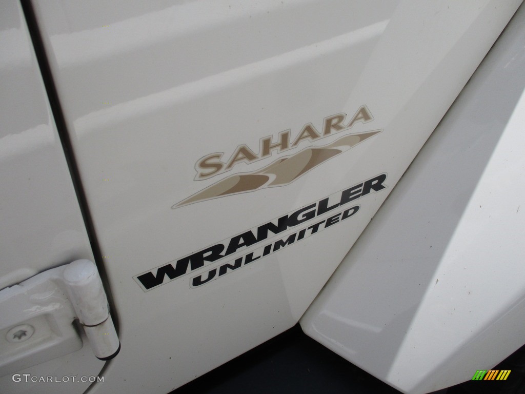2010 Wrangler Unlimited Sahara 4x4 - Stone White / Dark Slate Gray/Medium Slate Gray photo #6