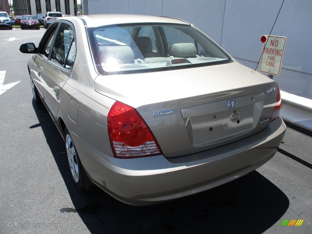 2006 Elantra GLS Sedan - Champagne Beige / Beige photo #3